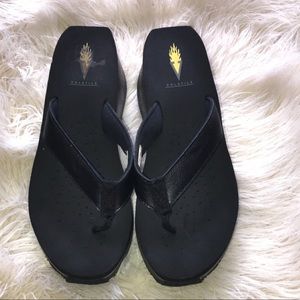 Volatile Wedges sandals 8”
